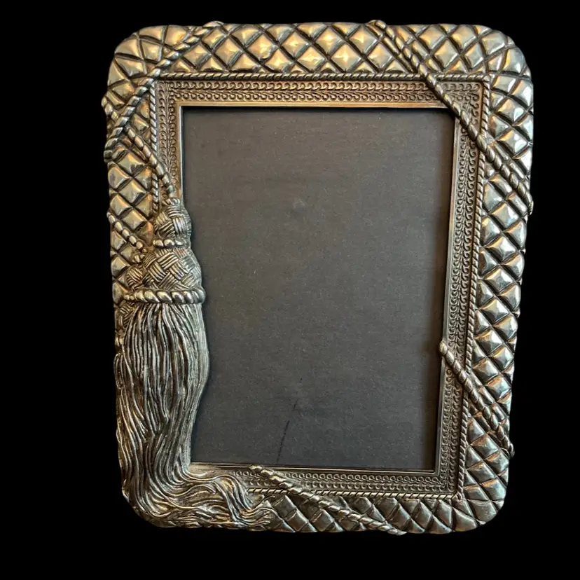Vintage Godinger Heavy Antiqued Silver ~ Tassel Embellished 5x7 Easel Frame