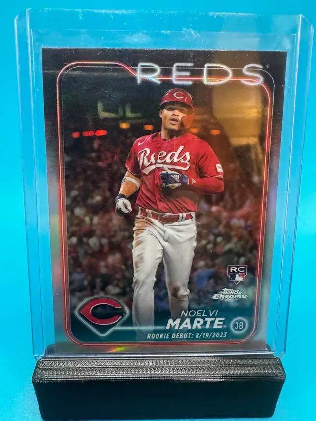 Noelvi Marte Topps Chrome Update Rookie Debut Refractor RC Cincinnati Reds