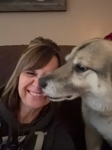 Purses, Wallets, Crochet and More with Thrifty Tiffani