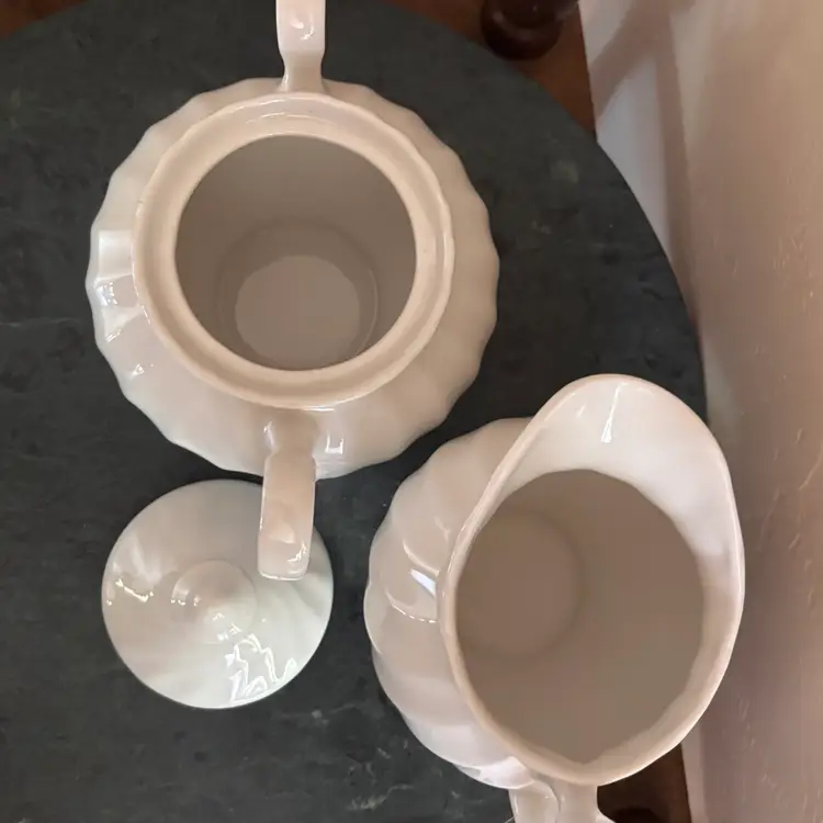 Vintage Johnson Bros Regency Creamer & Sugar Set