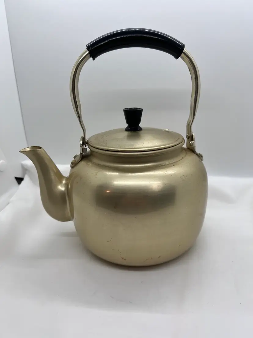 Vintage Aluminum Water/tea Kettle With Black Handle.