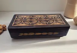 Handmade Carved Wood Ethnic Keepsake Box African? 10" Divided Interior