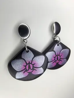 Aveline Earrings (black)
