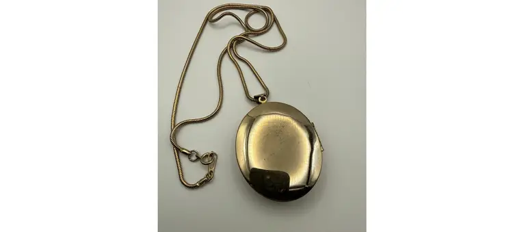 Vintage Floral Gold-tone Large Locket on Chain