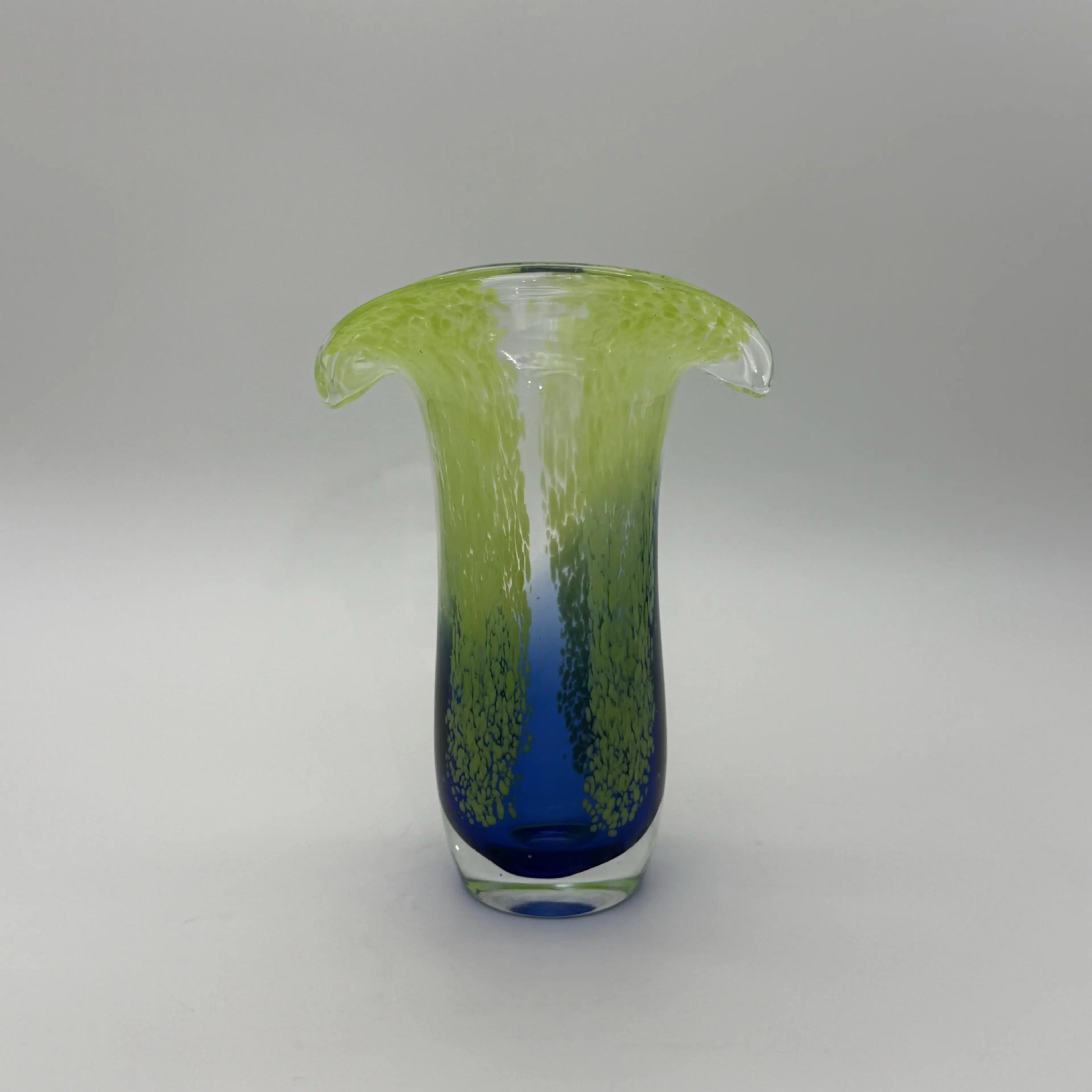 Image 2 of 11