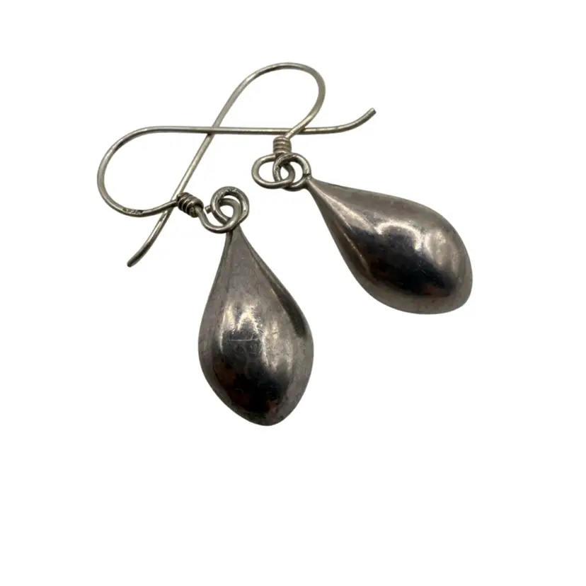 vintage sterling silver Puffy teardrop Earrings