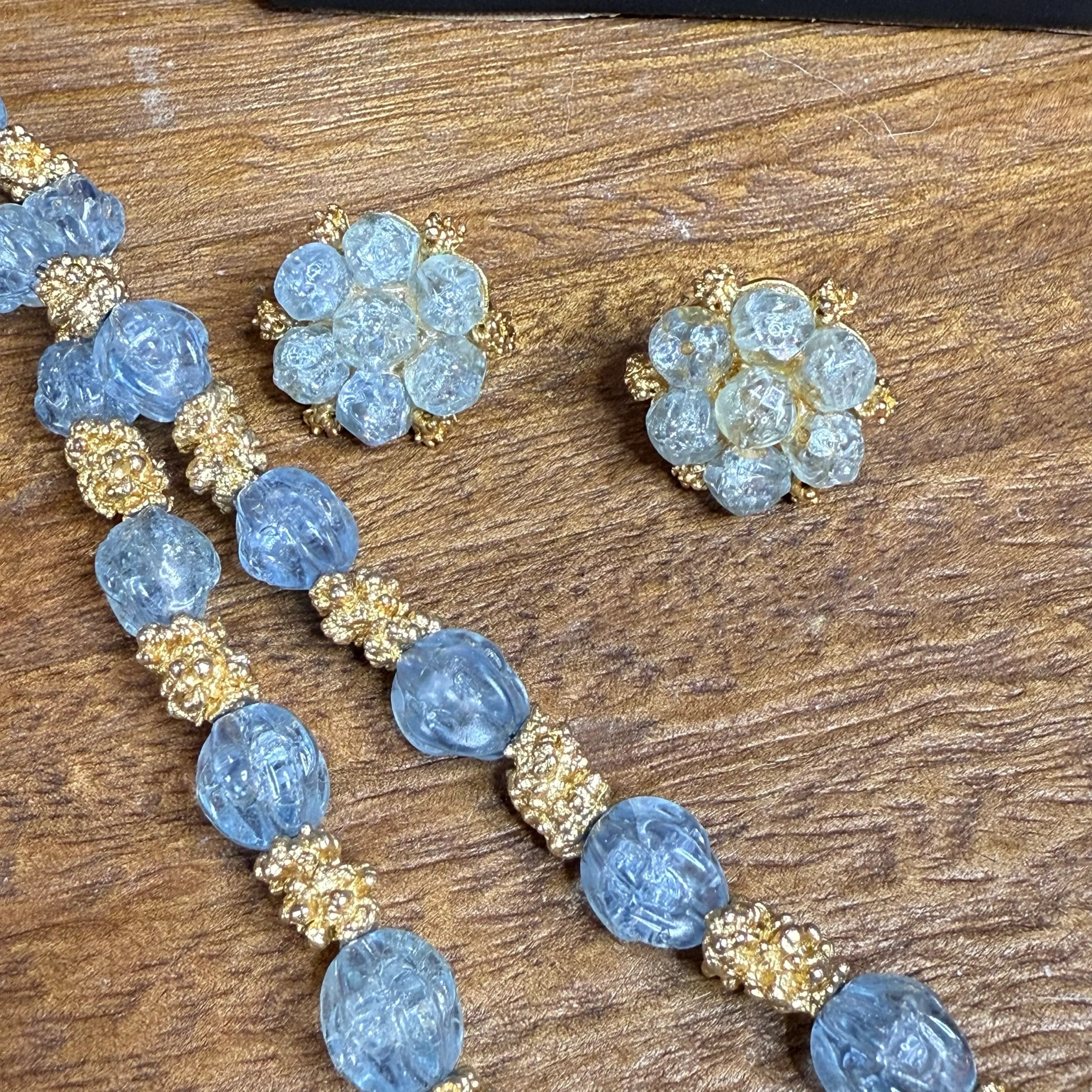 Image 2 of 4