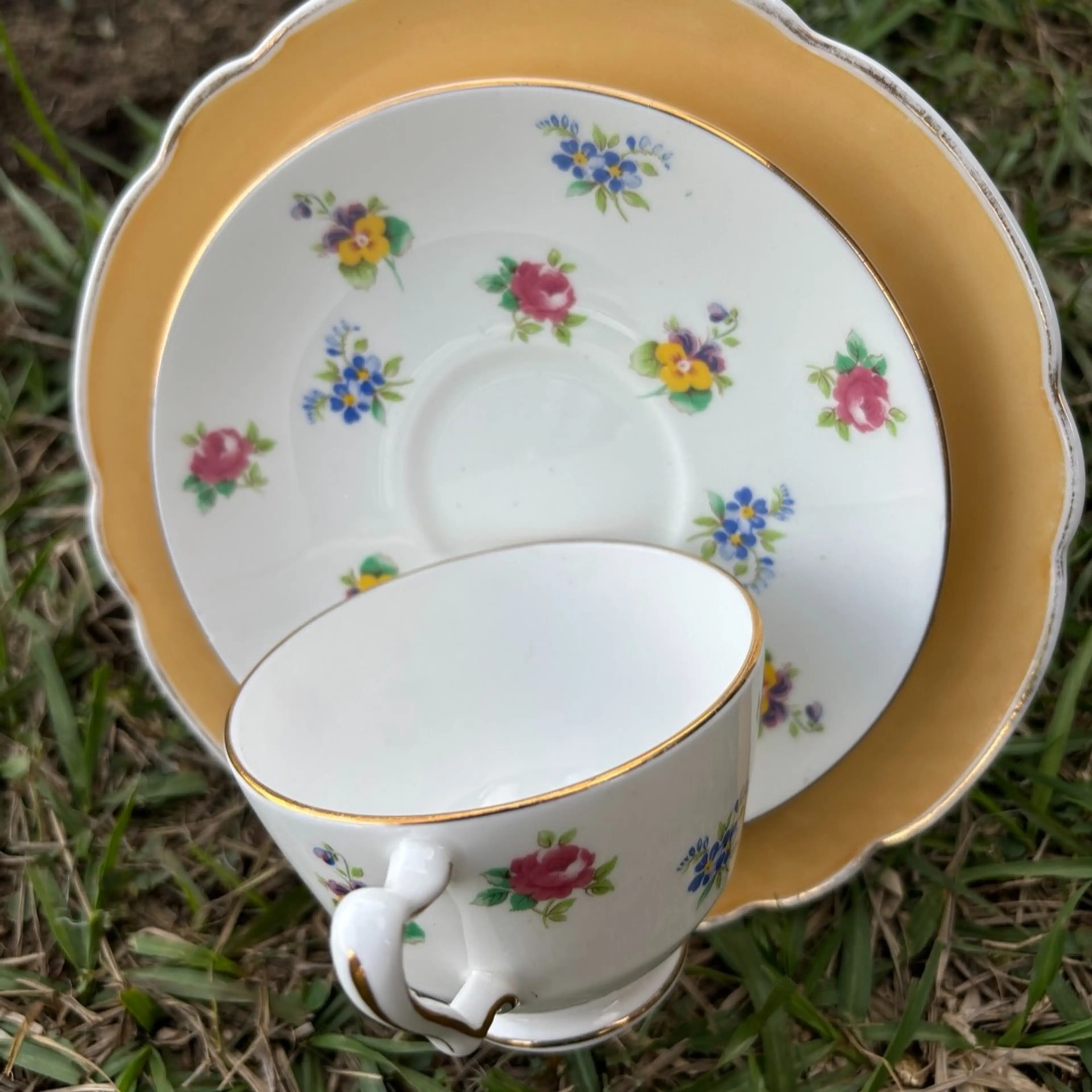 Image 1 of 5