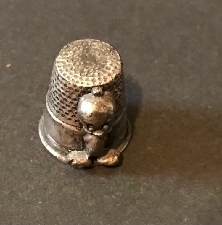 THIMBLE VINTAGE PEWTER Tweety Bird