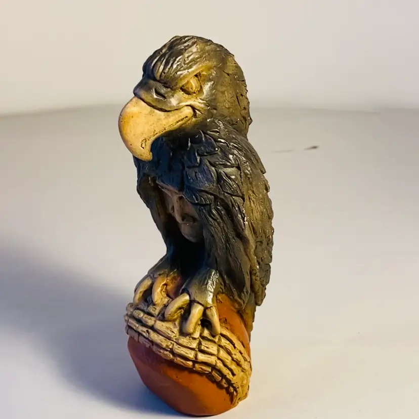 #3042 Signed Stone Carving Eagle Portrait Face Thomas B Manacle Vintage