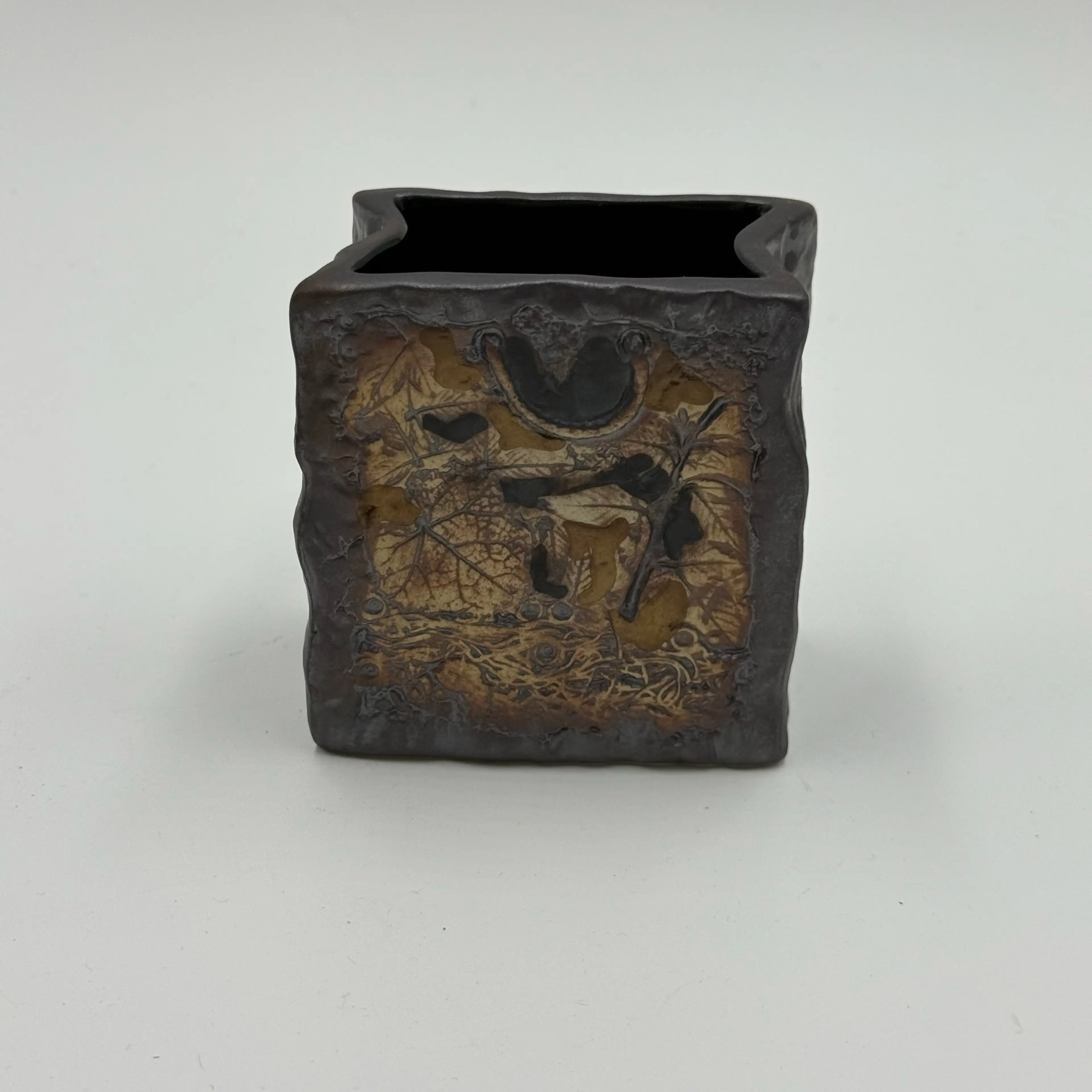 Image 3 of 10
