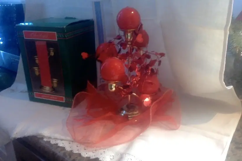 Vintage Valentine Spiral Candelabra (Christmas & St.Patrick's Day)