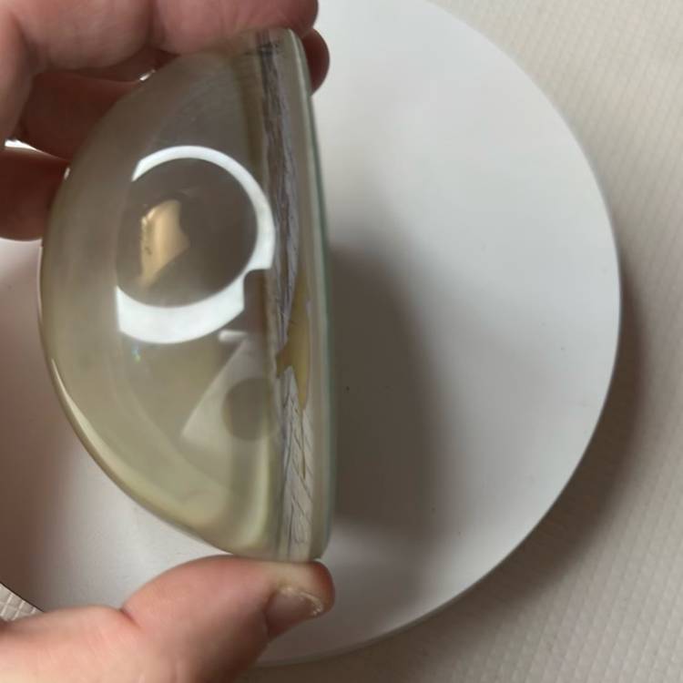 1.5” Tall Paperweight With Brid And It Has A Crown On Its Head