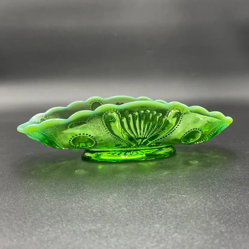 EAPG Jefferson Glass Green Opalescent Jewel & Fan Banana Boat Dish