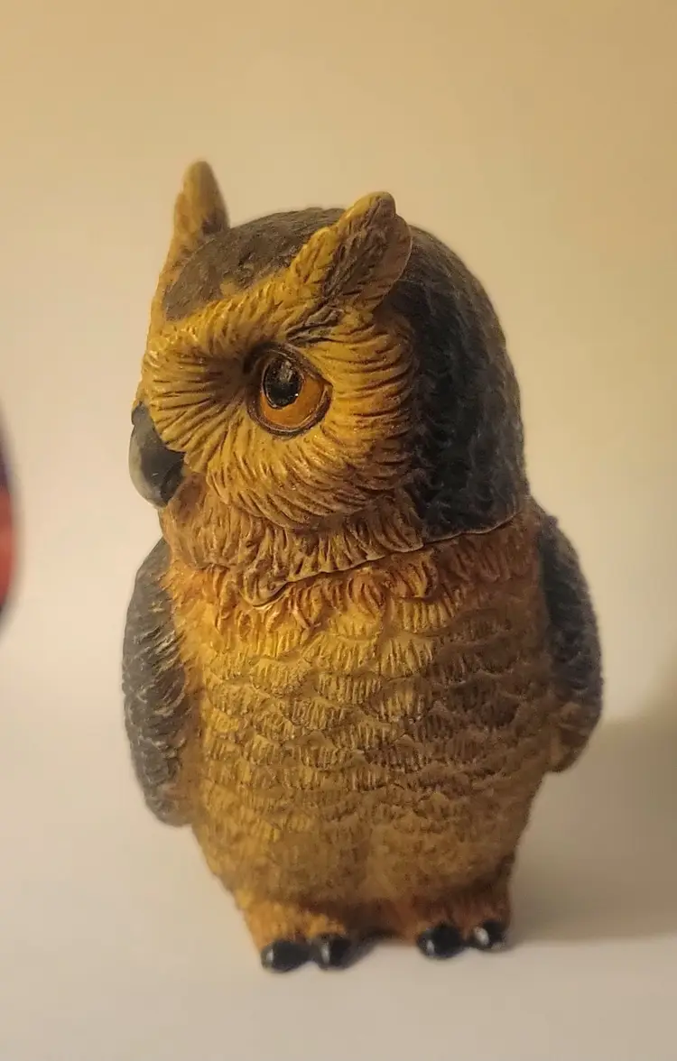 2005 Harmony Ball Pot Belly's Great Horn Owl Trinket Box