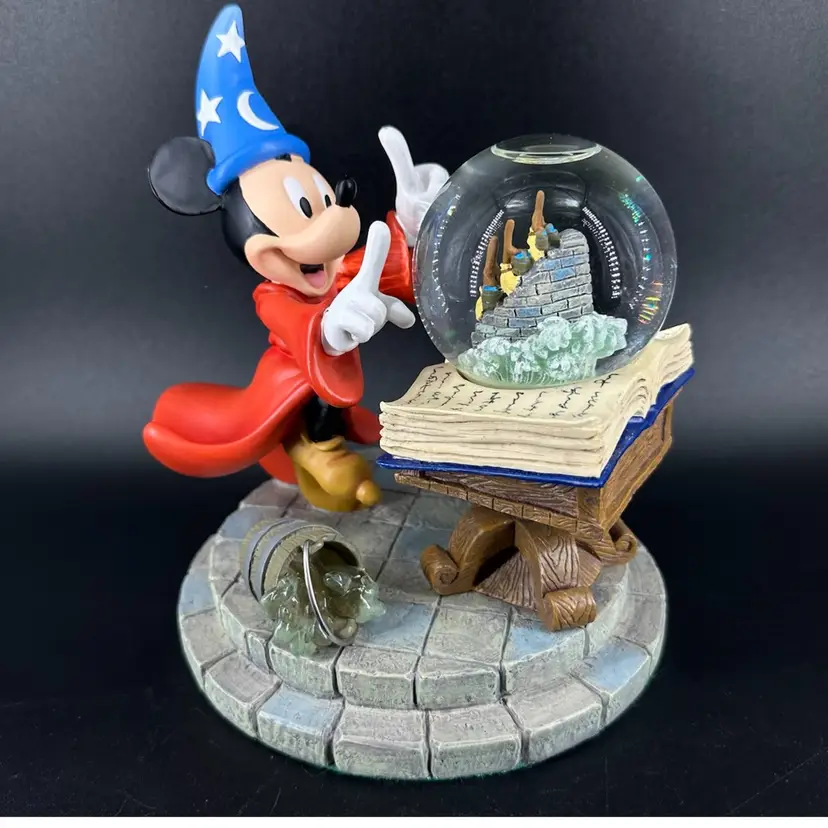 Disney Fantasia Sorcerer Mickey Resin Figurine And Glitter Globe China