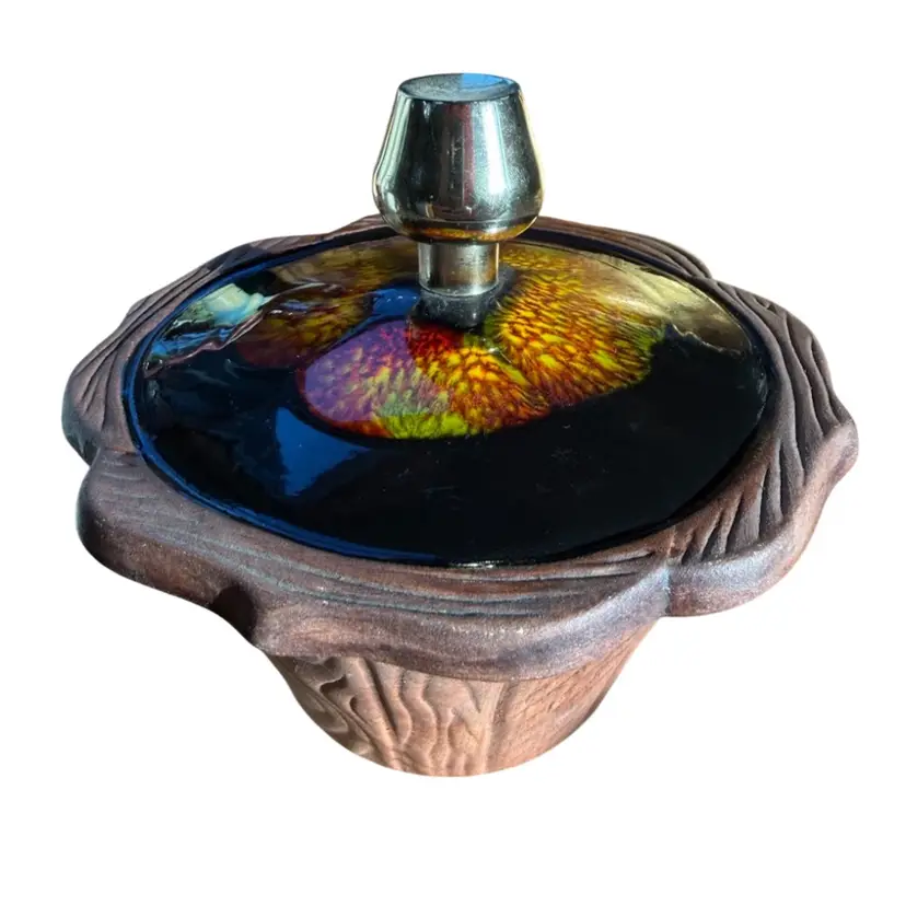 Sequoia Ware pottery lidded dish, manufactured in California In The 1960s