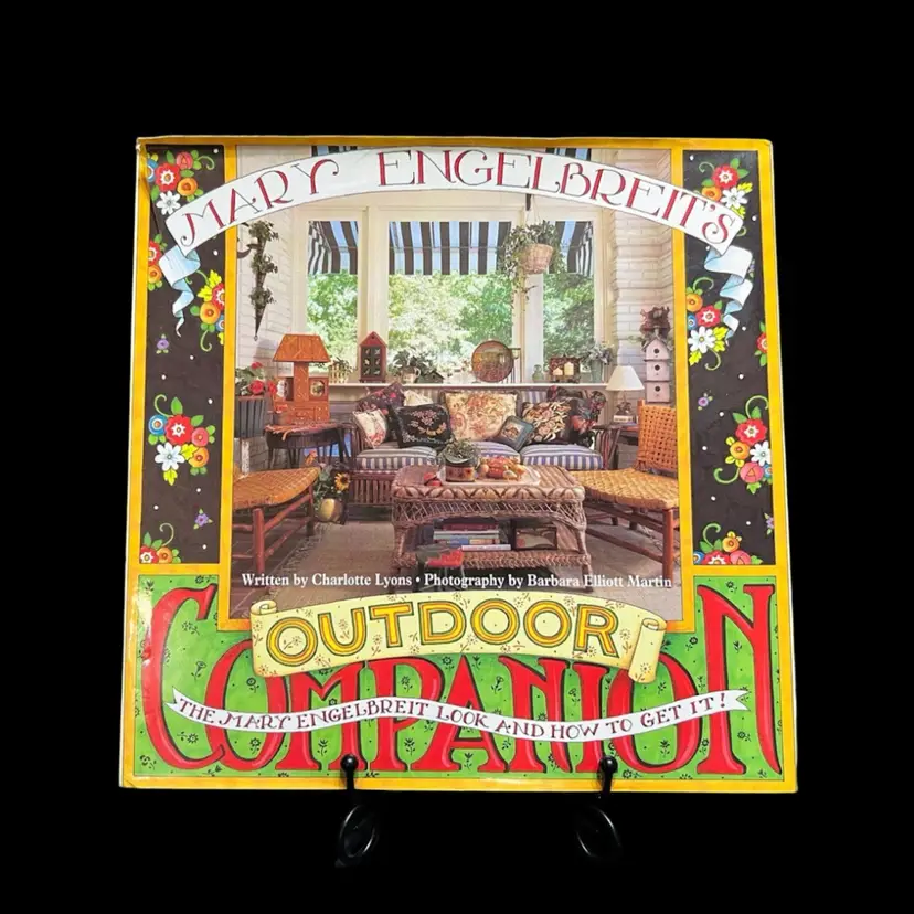 MARKDOWN! Mary Engelbreit's Outdoor Campanion The Mary Engelbreit Look & How To Get It 1996 ~10.25β x 10.25β