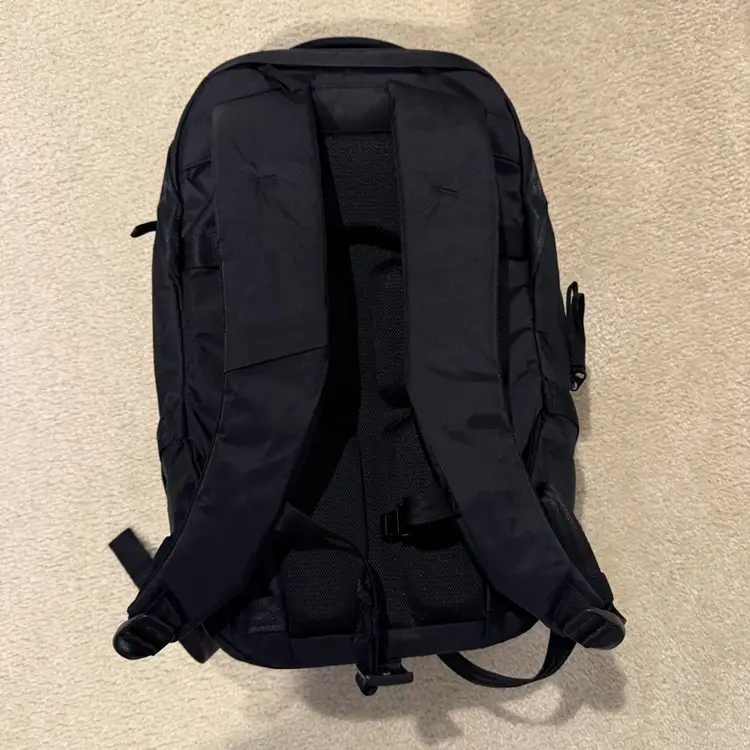 Able Carry Daily Plus X-PAC Black