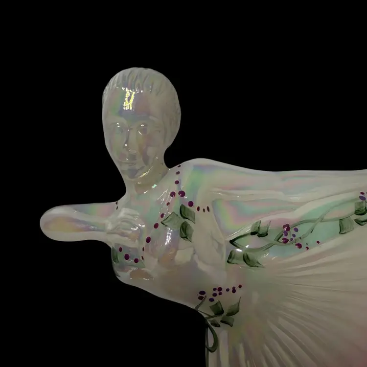 Fenton Rose Buds Natalie Rosalene Glass Figurine 6” 1998.