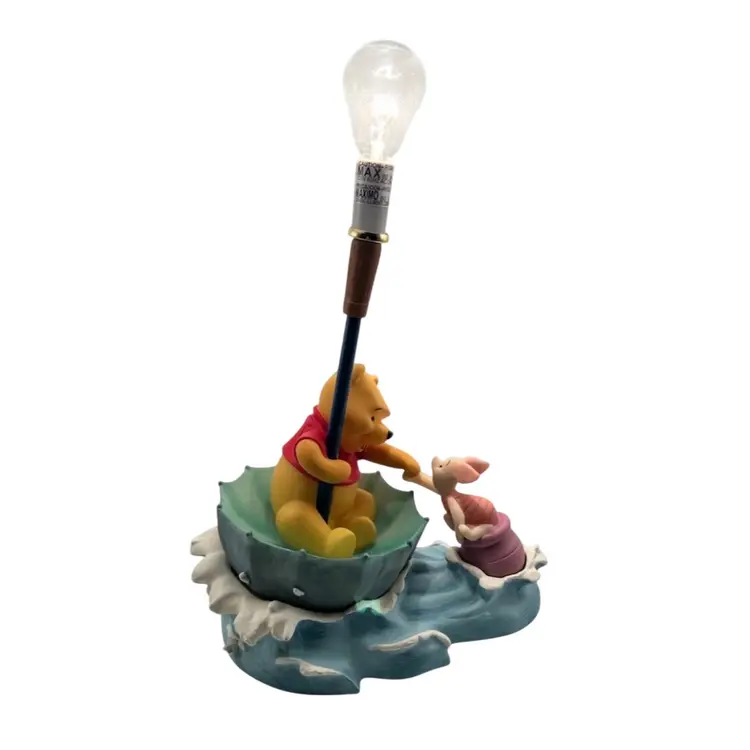 WINNIE THE POOH AND PIGLET TOO LAMP