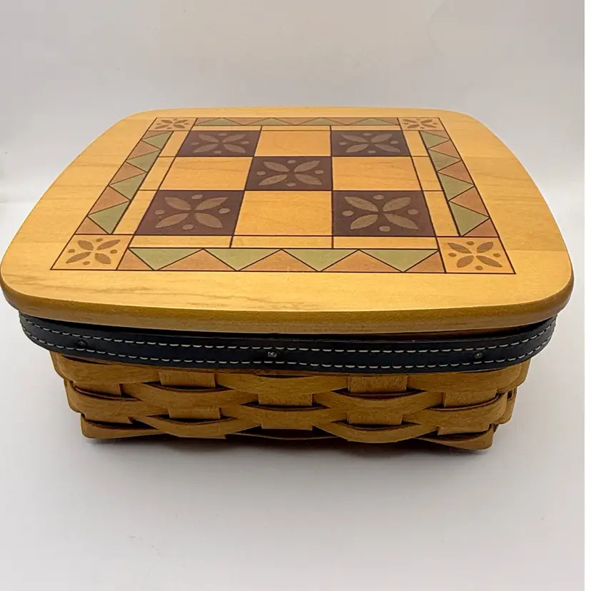 Vintage Longaberger 2001 Tic Tac Toe Basket