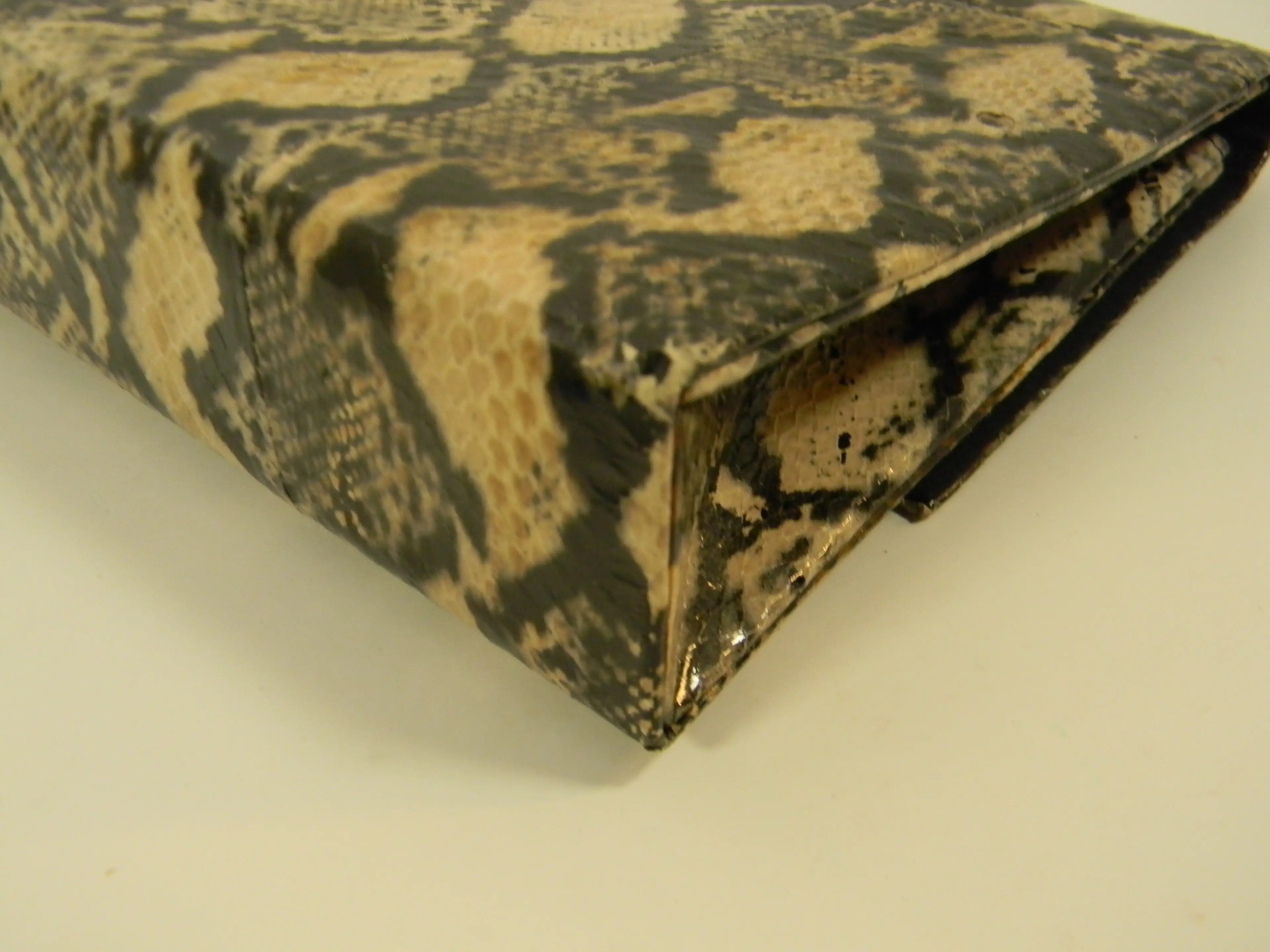 Image 4 of 9