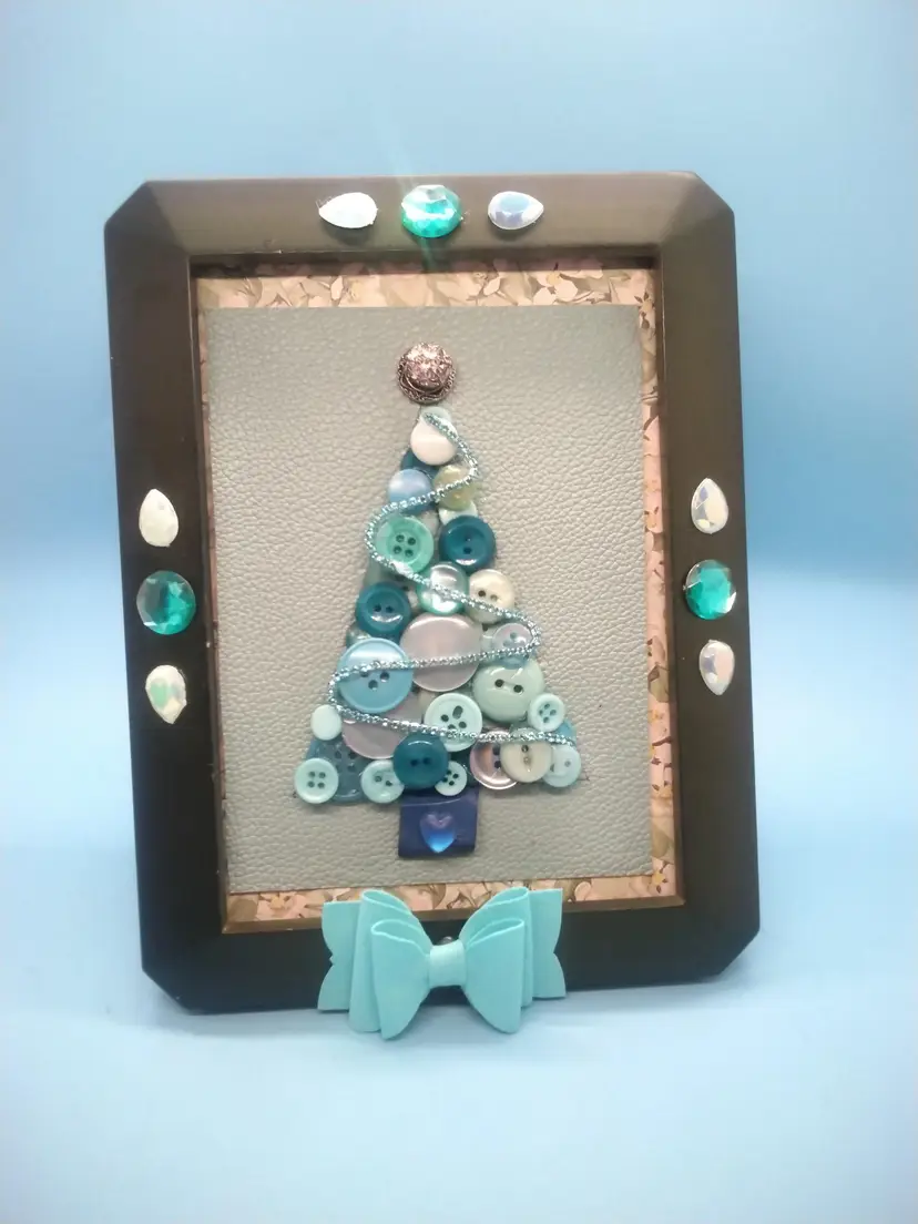 Button Christmas Tree Frame
5x7 Frame.