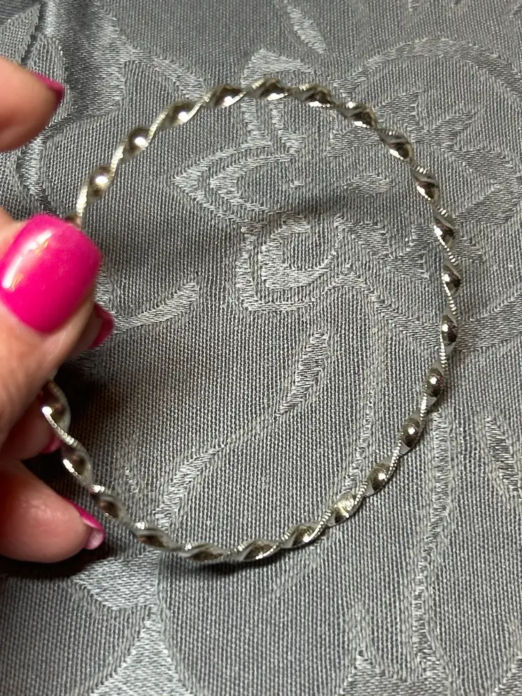 Vintage Sterling Silver Twisted Cable Bangle Bracelet with Beaded Stations – Dainty Rope-Edge Slip-On Bangle, 925 Marked, 2.5” Opening, 6g