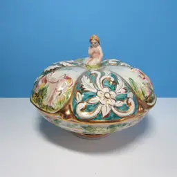 vintage 618 Capodimonte covered candy dish nude cherub decorative gold trim