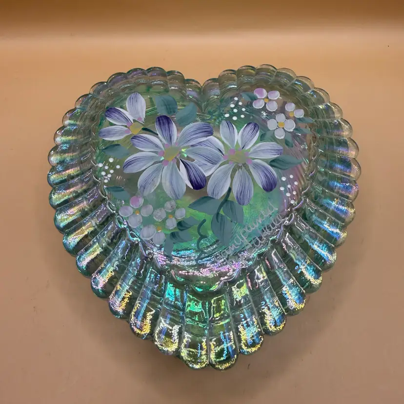 Fenton Hand Painted Violet Bouquet Aqua Iridescent Carnival Glass Heart Shape Trinket Box 4.5”