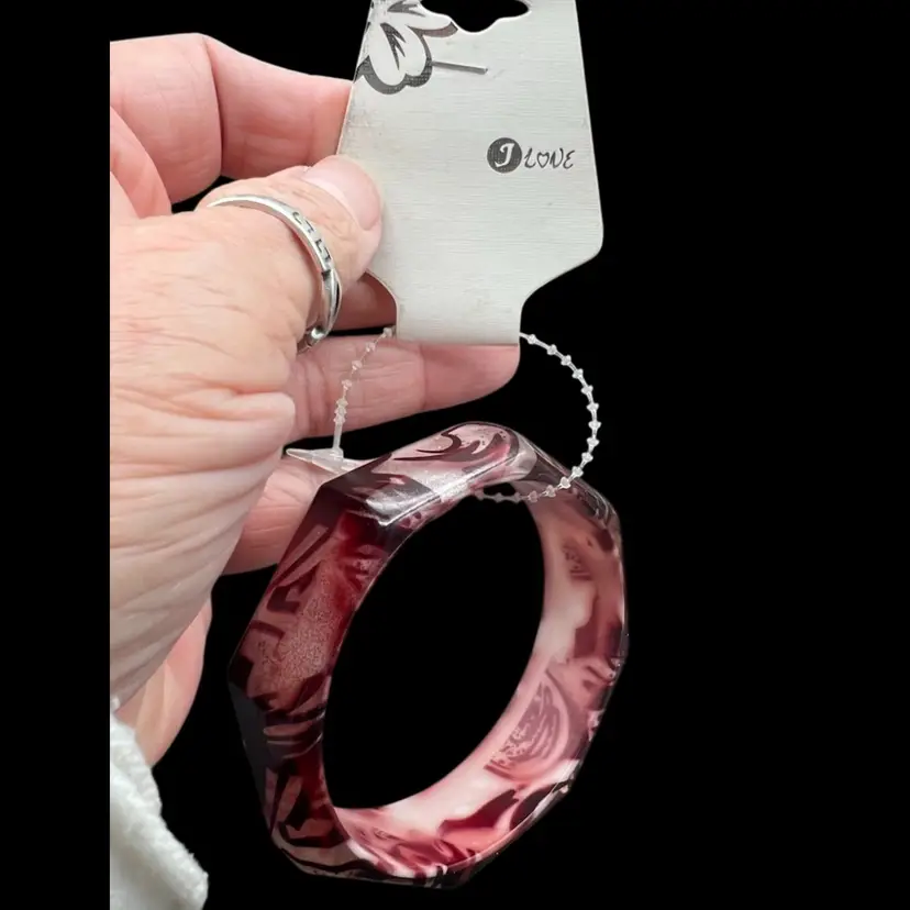 #354B Pink/Mauve Tones And Glittered White Abstract Striped Print Plastic/Lucite Bangle Bracelet NWT