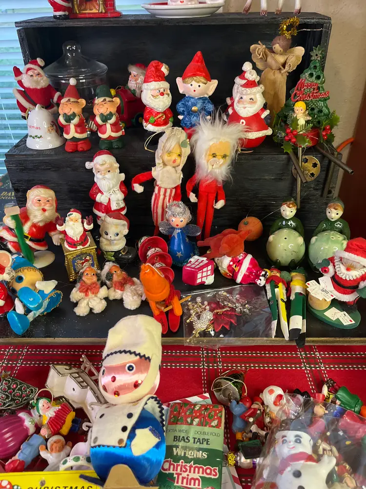 Buyers Choice Vintage Christmas 