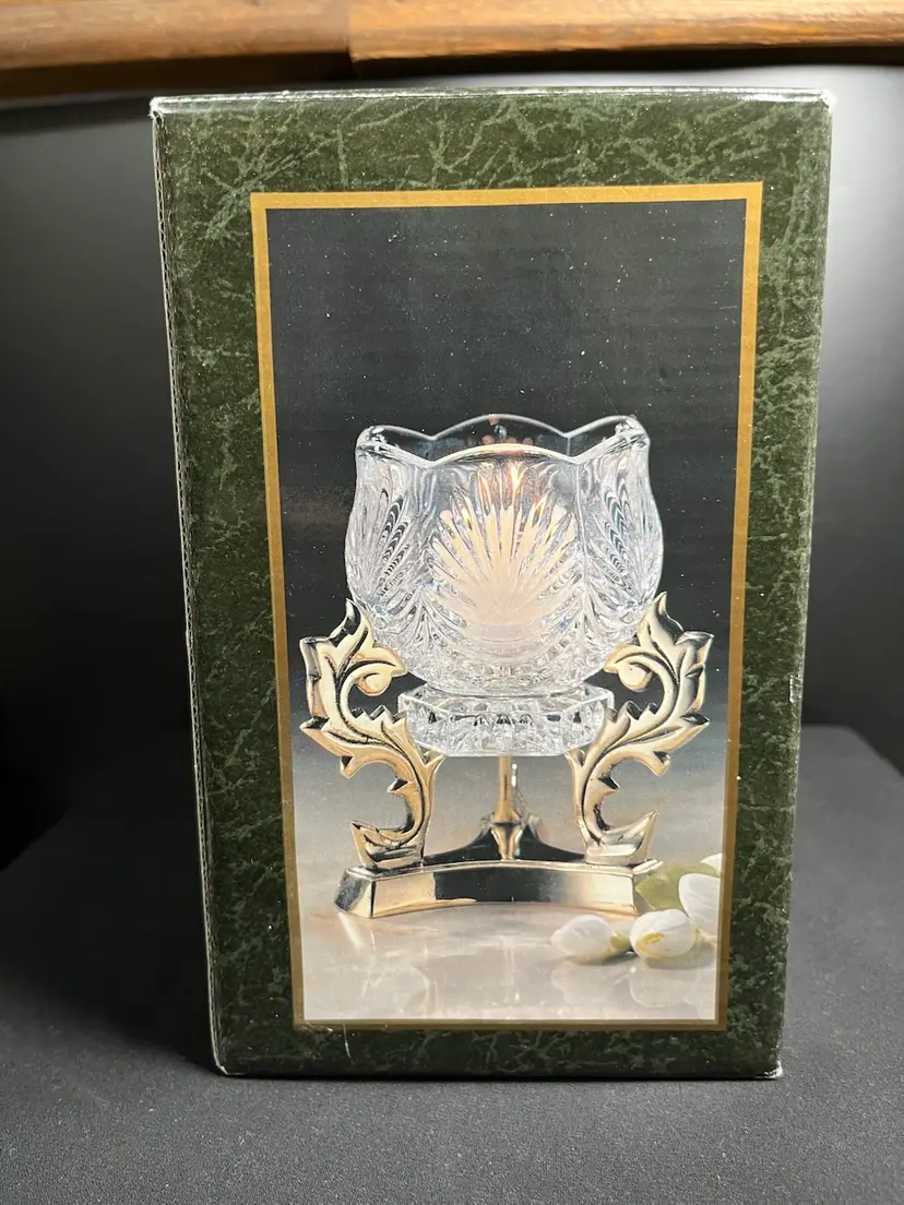 BRAND NEW in it's Box! Use Brass Stand as a Paperweight or Orb Holder! Crystal Clear Signatures-Kara 3" votive-24% Lead Crystal w/ Brass Stand & Candle. Lot 46