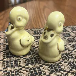 Vintage Ceramic Baby Duck Salt And Pepper Shakers