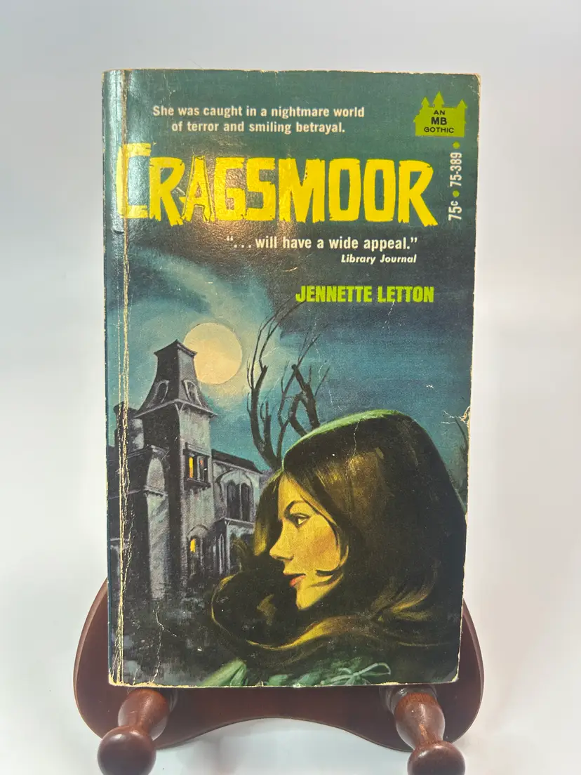 Vintage 'Cragsmoor' By Jennette Letton Paperback 1970 MB Gothic Book