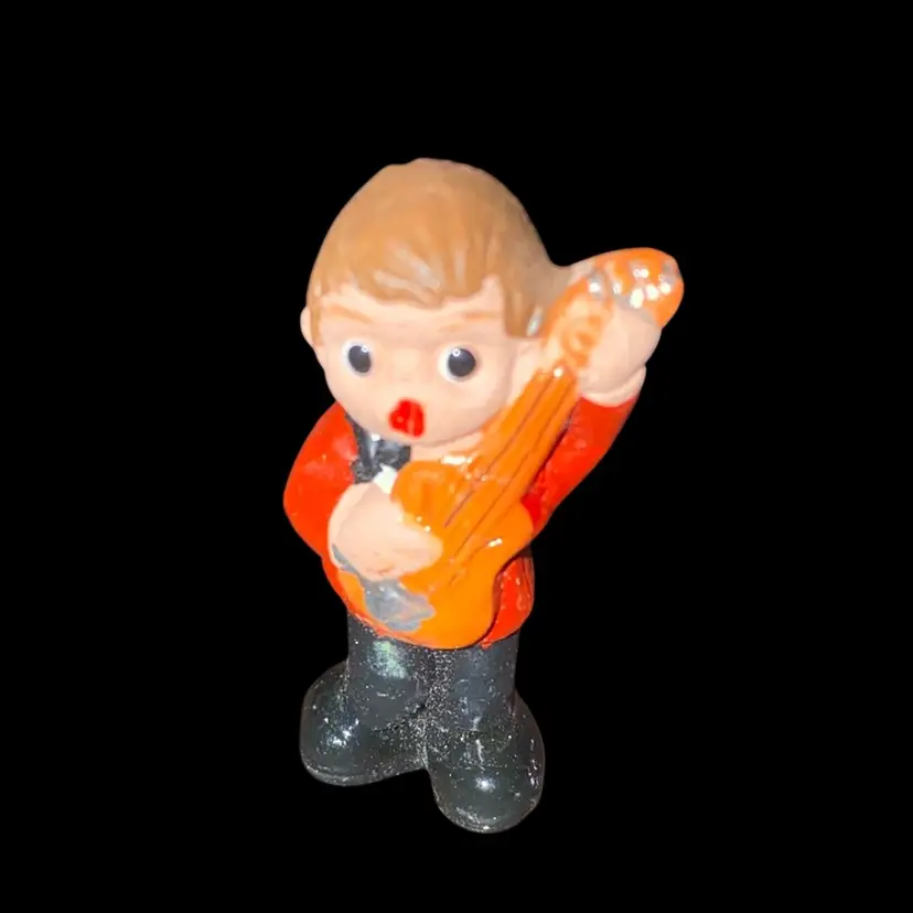 #06- 40% Off Sale-Vintage Red Clay Mud People Figurine From Mexico As Shown 2" (was $5)