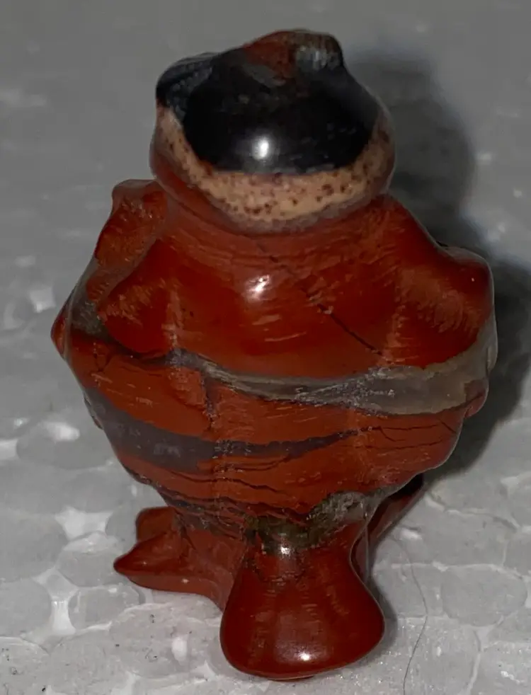 25% Off  Carved Stone Cat 🐈 Front And Back Photos (was $8) 1.25" X .75"