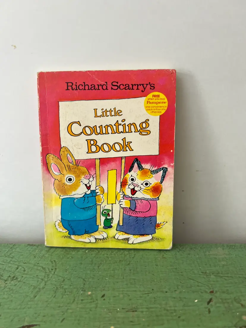 Vintage Richard Scarry's Little Counting Book - Children's Learning to Count Board Book