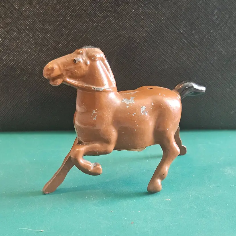 Amish Horse Salt Shaker Mid-Century Pot Metal Figurine Vintage Western