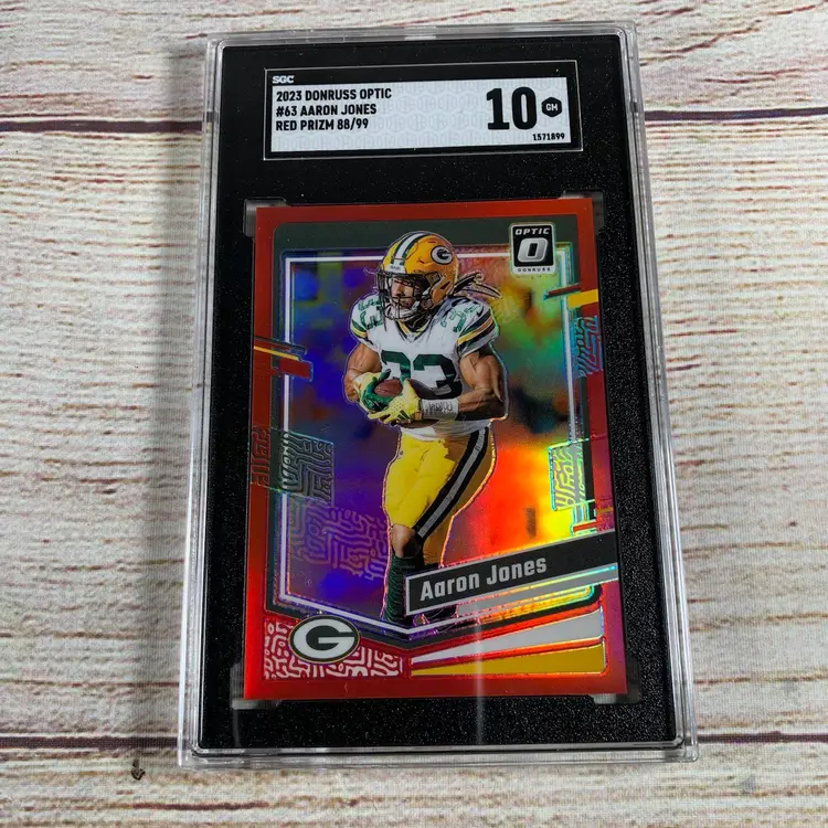 2023 Donruss Optic Football #63 Aaron Jones Red Prism /99 SGC 10 GM MT