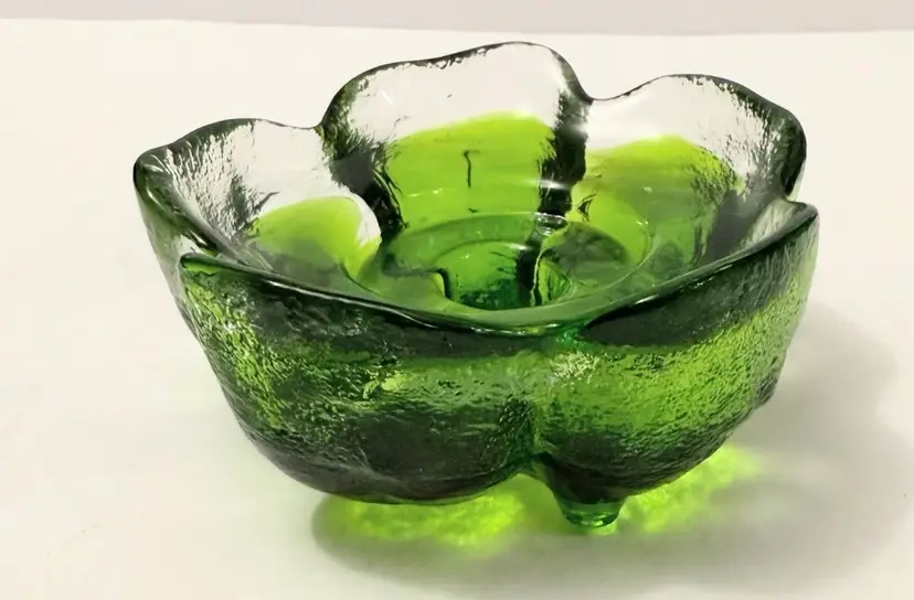 Humppila Finland Green & Clear Art Glass Textured Floral Shaped Candleholder