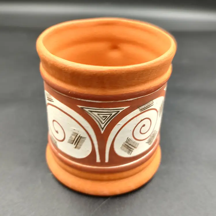 Venezuela Yacambu Art Pottery Signed By Artist