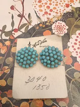 Old Stock Vintage Ann Vien Faux Turquoise Glass and Silver Clip on Earrings.