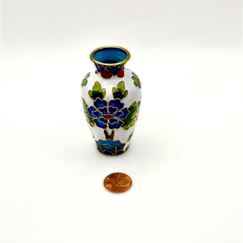 Miniature Chinese Cloisonne Floral Vase White Blue Red