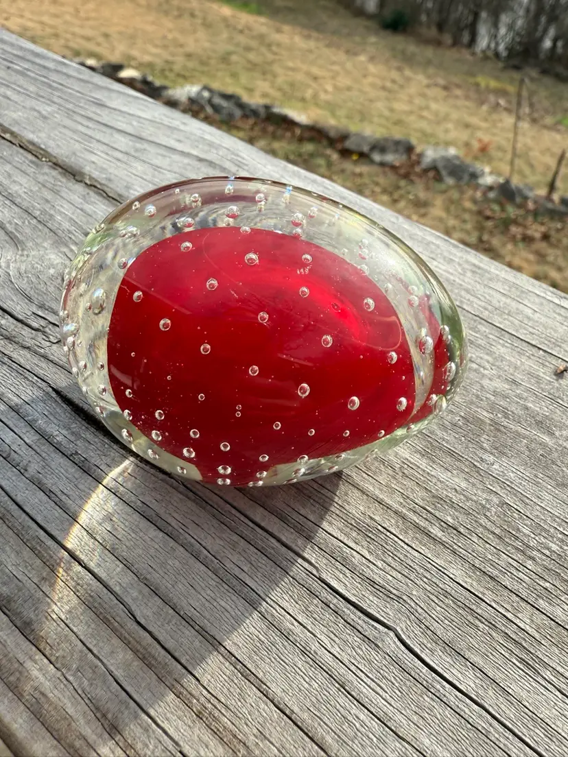 08 Vintage Lefton Red Bullicante Art Glass Paperweight - Controlled Bubble Egg