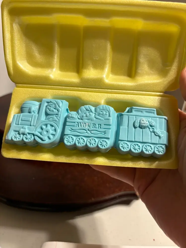 NOS Snap Apart Train Soaps