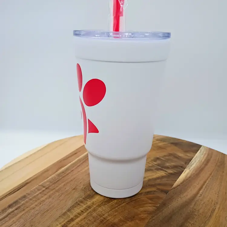 THE ORIGINAL CHICK-FIL-A 24 OZ. CLASSIC INSULATED TUMBLER W/STRAW NEW NO BOX.
