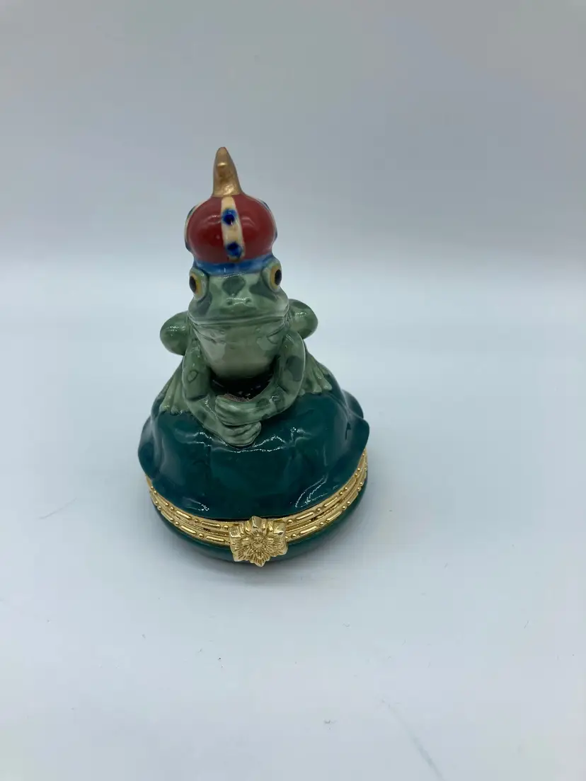 Vintage San Francisco Music Company Someday My Prince Will Come Porcelain Frog Prince Trinket and Music Box