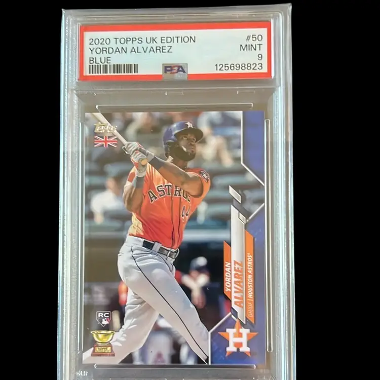 Yordan Alvarez RC Topps UK Blue /75